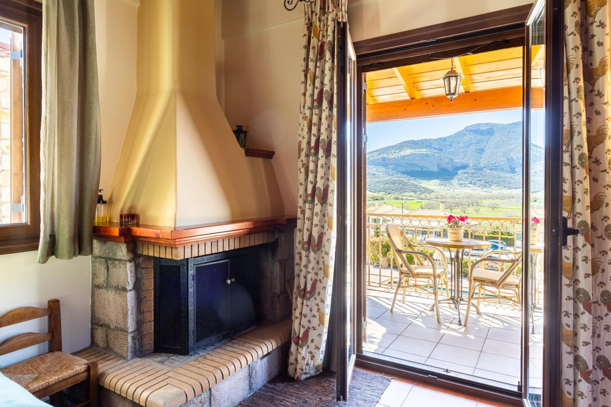 Pleiades Studios All Season Gems - Korinthos Stone Retreats Kalianoi 외부 사진